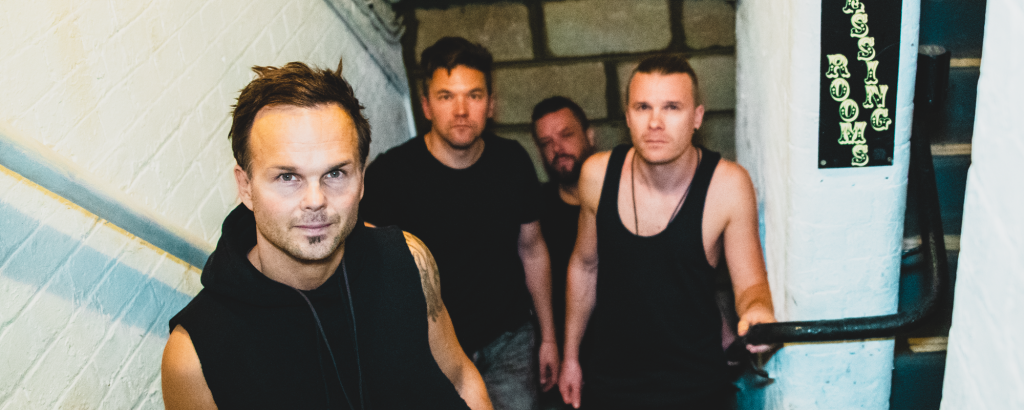 The Rasmus Soldiers Brasil - Letra de PARADISE, novo single do The  Rasmus! 🎤 (Tradução para o português em breve. Escute aqui:   I'm dead, but I'm living I played a part