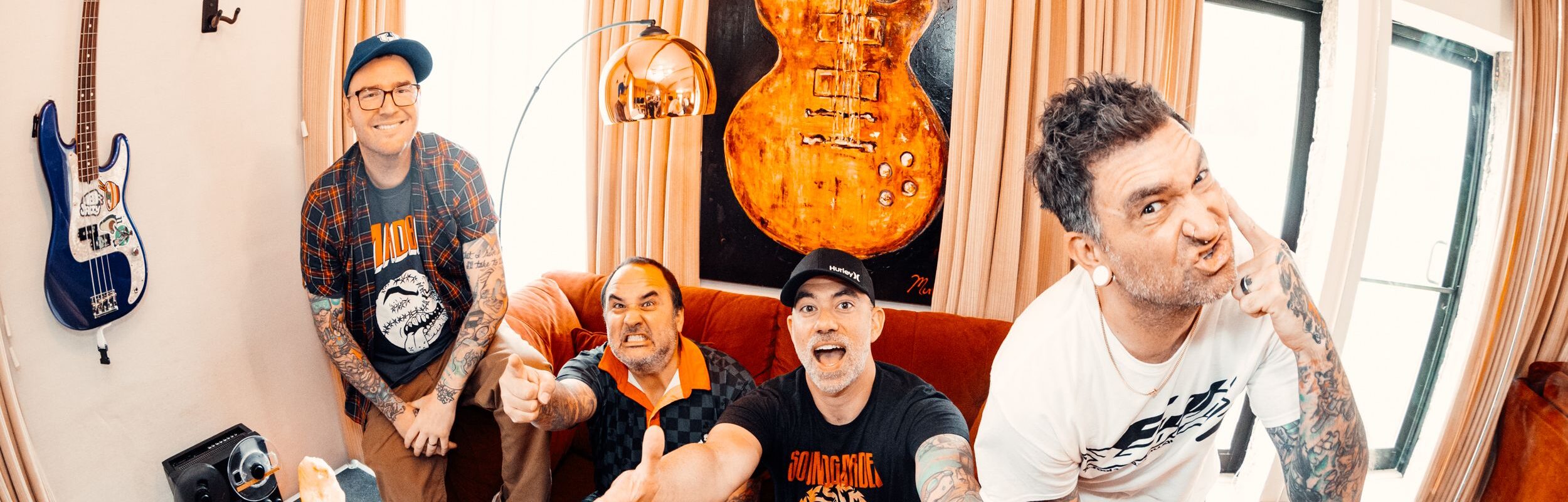 NEW FOUND GLORY PHOTO